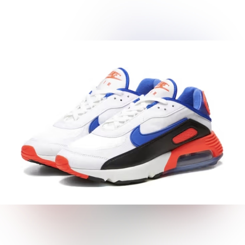 Nike White and Blue Retro-Inspired Sneakers